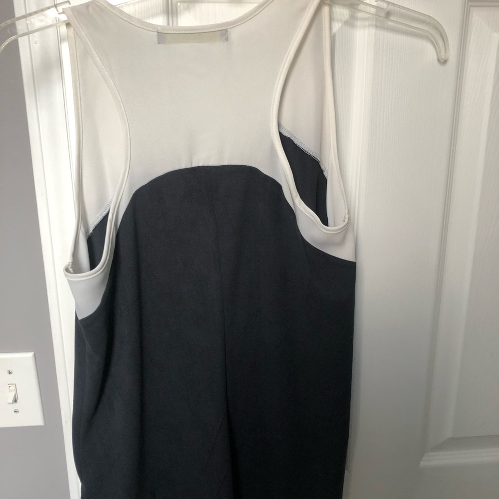 Size small. Tank - Picture 2 of 3
